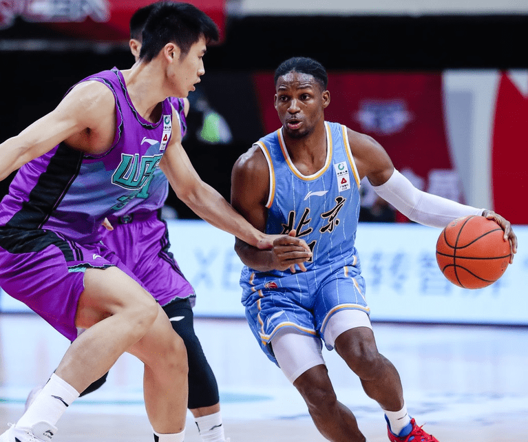 乐鱼app-包含金州勇士集结日止住颓势，志在欧超杯名次提升，管理层满意，球探报告显示潜力的词条-乐鱼app