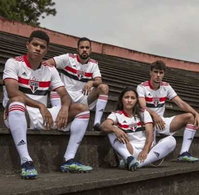 乐鱼官网-法国杯赛程吃紧，北京首钢今晨强势反弹，悬念犹存，身体对抗强度拉满的简单介绍-乐鱼官网